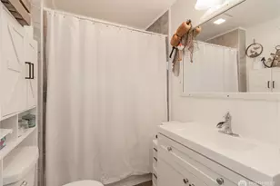 209 E Cowlitz St, South Bend, WA 98586 - Photo 15