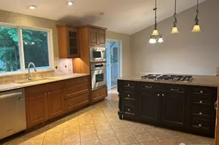 14028 92nd Pl NE, Kirkland, WA 98034 - Photo 7