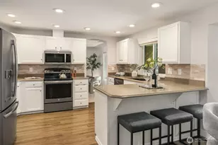 13709 NE 93rd St, Redmond, WA 98052 - Photo 15