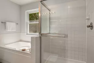 13709 NE 93rd St, Redmond, WA 98052 - Photo 33