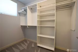 4255 SW Charleston St, Seattle, WA 98116 - Photo 9