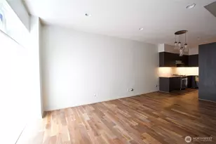 4255 SW Charleston St, Seattle, WA 98116 - Photo 3