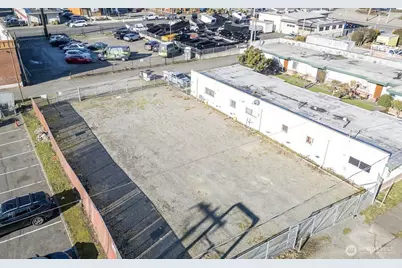 321 State Avenue N, Kent, WA 98030 - Photo 15