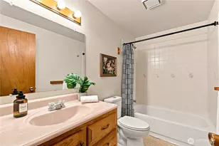 442 E 31st St, Bremerton, WA 98310 - Photo 27