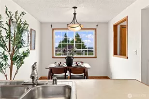 442 E 31st St, Bremerton, WA 98310 - Photo 13