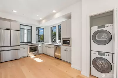 4214 SW 100th Street, Seattle, WA 98126 - Photo 7