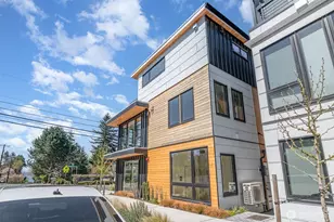 4214 SW 100th St, Seattle, WA 98126 - Photo 3
