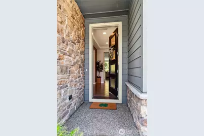 13118 180th Avenue E, Bonney Lake, WA 98391 - Photo 3