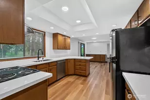 10612 NE 154th Pl, Bothell, WA 98011 - Photo 13