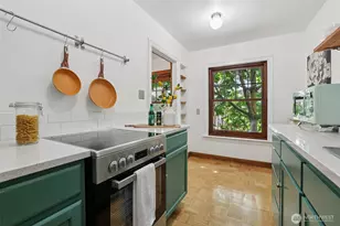 408 Bellevue Ave E, Seattle, WA 98102 - Photo 7