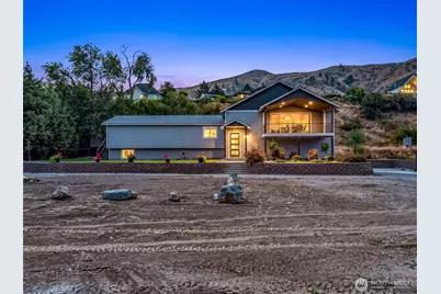 64 Spurlock Lane, Monitor, WA 98836 - Photo 1