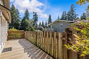 10610 NE 190th St, Bothell, WA 98011 - Photo 29