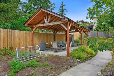 747 Fords Court, Bainbridge Island, WA 98110 - Photo 35