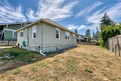 1908 Burwell St, Bremerton, WA 98337 - Photo 19