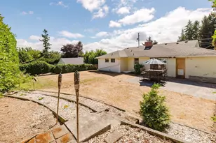 2122 NE Sunrise Dr, Bremerton, WA 98310 - Photo 31