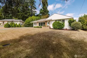 2122 NE Sunrise Dr, Bremerton, WA 98310 - Photo 3
