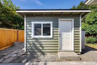 24124 NE 6th Place, Sammamish, WA 98074 - Photo 11