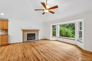 4315 210th Pl NE, Sammamish, WA 98074 - Photo 5