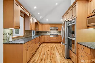 4315 210th Pl NE, Sammamish, WA 98074 - Photo 9