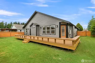 403 Jackson Ct, Nooksack, WA 98276 - Photo 9