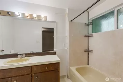 16619 SE 12th Street, Bellevue, WA 98008 - Photo 21