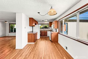 1309 Lenore Dr, Tacoma, WA 98406 - Photo 9
