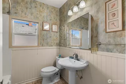 900 Okanogan Avenue, Wenatchee, WA 98801 - Photo 13