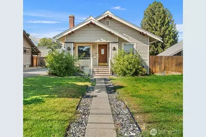 900 Okanogan Avenue, Wenatchee, WA 98801 - Photo 1