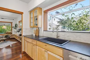 4008 31st Ave S, Seattle, WA 98108 - Photo 5