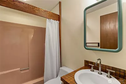 3921 S Angeline Street, Seattle, WA 98118 - Photo 27