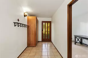 3921 S Angeline St, Seattle, WA 98118 - Photo 3