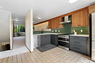 3921 S Angeline Street, Seattle, WA 98118 - Photo 5