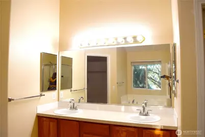17755 110th Place SE, Renton, WA 98055 - Photo 15