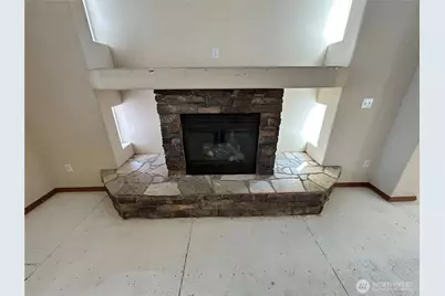 20605 74th Avenue E, Spanaway, WA 98387 - Photo 5