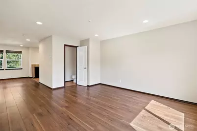 17707 79th Avenue Ct E #18, Puyallup, WA 98375 - Photo 3