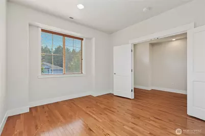 1874 Miller, DuPont, WA 98327 - Photo 5