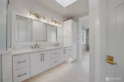 8529 230th Place SW #10, Edmonds, WA 98026 - Photo 27