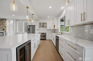 8529 230th Pl SW, Edmonds, WA 98026 - Photo 17