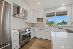 8529 230th Pl SW, Edmonds, WA 98026 - Photo 15