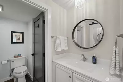 1319 S Puget Drive #D15, Renton, WA 98055 - Photo 19