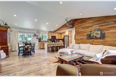 275 Studebaker Spur 2 Road, Castle Rock, WA 98611 - Photo 25