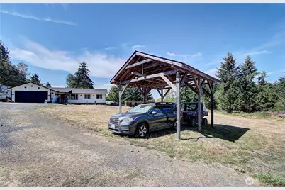 275 Studebaker Spur 2 Road, Castle Rock, WA 98611 - Photo 3