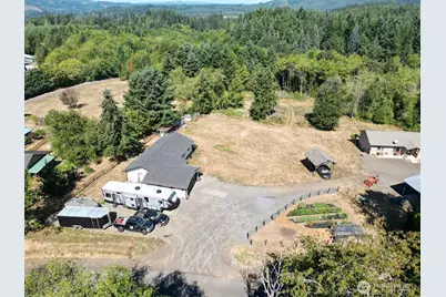 275 Studebaker Spur 2 Road, Castle Rock, WA 98611 - Photo 17