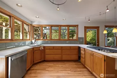 9422 22nd Avenue NW, Gig Harbor, WA 98332 - Photo 9