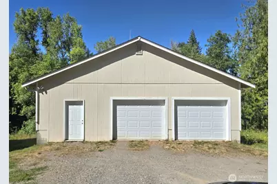 17230 Jonas Hill Lane SE, Rainier, WA 98576 - Photo 39