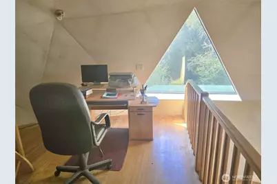 17230 Jonas Hill Lane SE, Rainier, WA 98576 - Photo 19