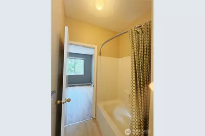 4704 Mill Pond Drive SE #212, Auburn, WA 98092 - Photo 9