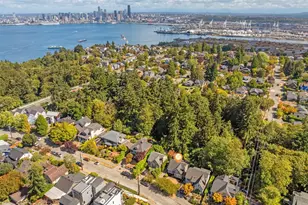 2650 Walnut Ave SW, Seattle, WA 98116 - Photo 35