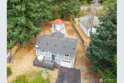 203 W Seattle Street, Rainier, WA 98576 - Photo 27