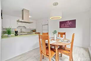 914 6th Ave N, Seattle, WA 98109 - Photo 23